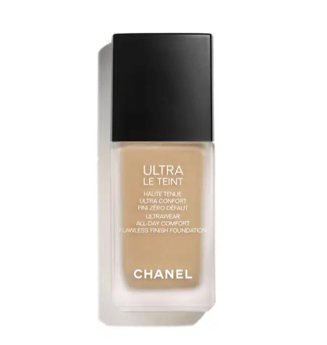 Chanel Ultra Le Teint Velvet Fondöten B40